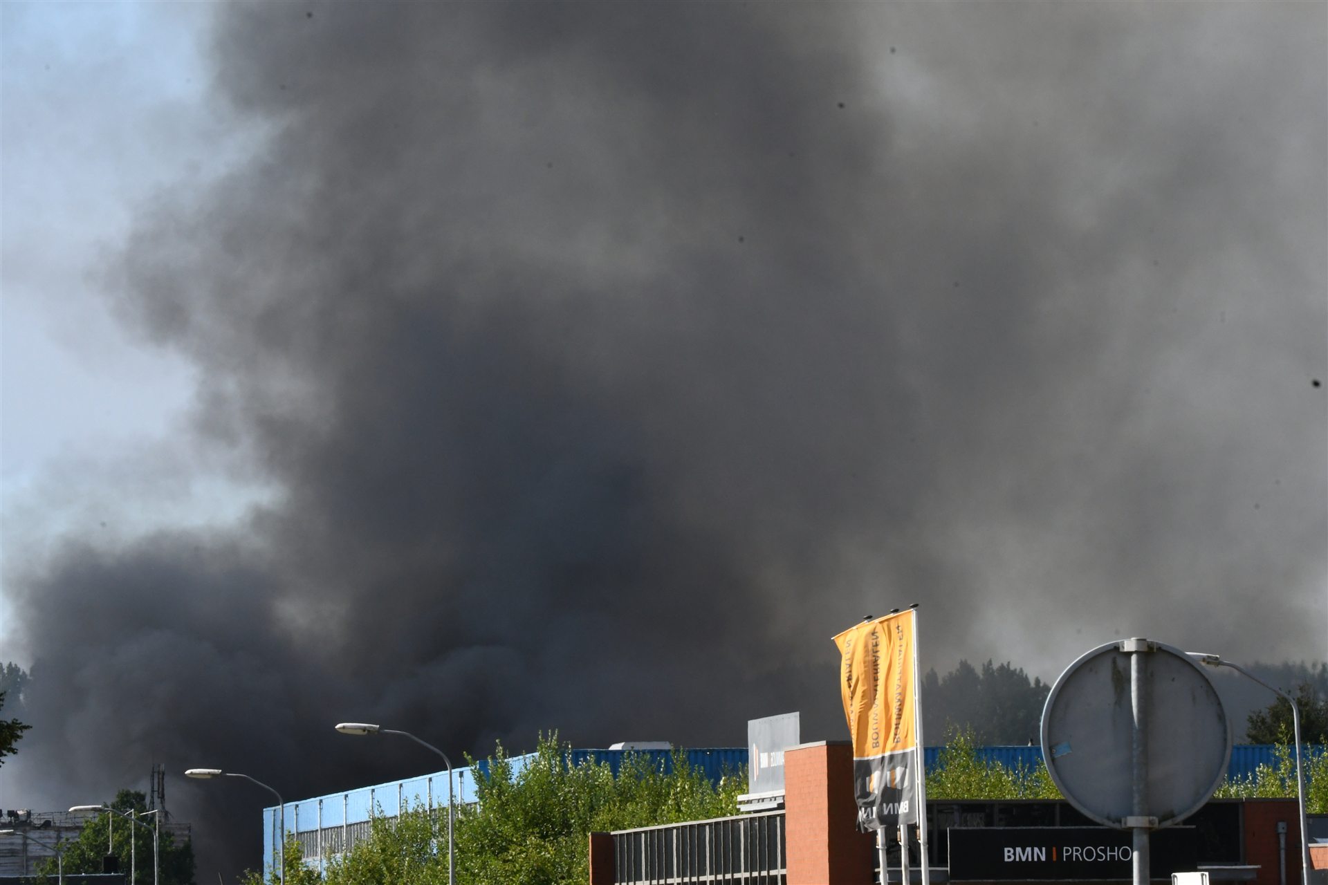 Zeer grote brand in Lelystad